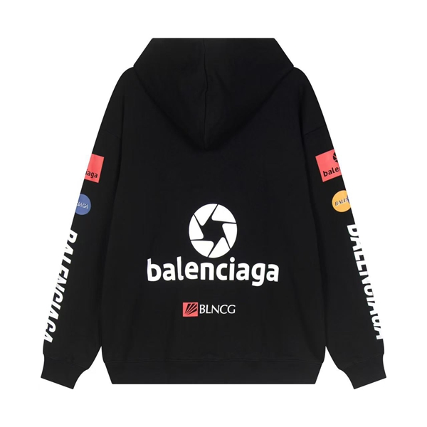 ブランドパーカー背面デザイン